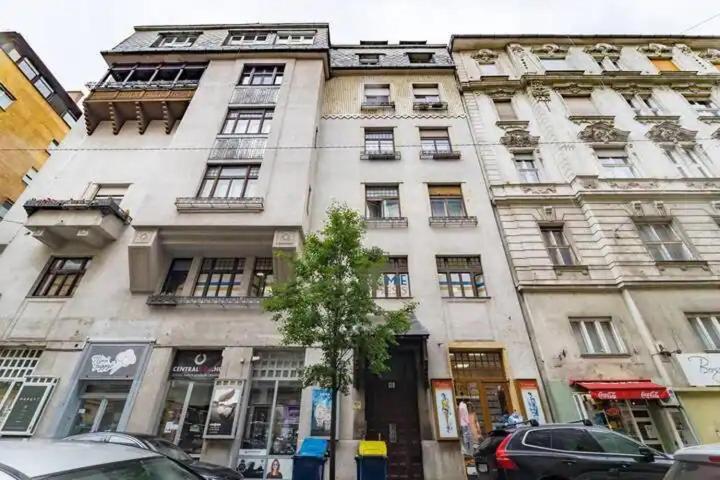 Studio Apartman Budapest Sziveben Zewnętrze zdjęcie